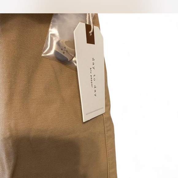 Blu Pepper Beige Button-Front Mini Skirt NWTGS Size Large - Picture 4 of 6